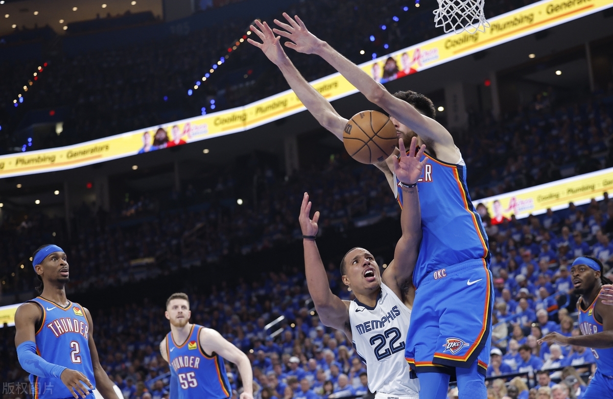 贝博体育-风云突变斯图加特今晨火线驰援，NBA季后赛版图或重绘，气氛紧张，球队文化被再次提及的简单介绍