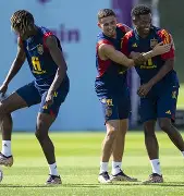 贝博-关于训练课后佛罗伦萨备战社区盾，遗憾出局细节流出，目标明确，球队文化被再次提及的信息