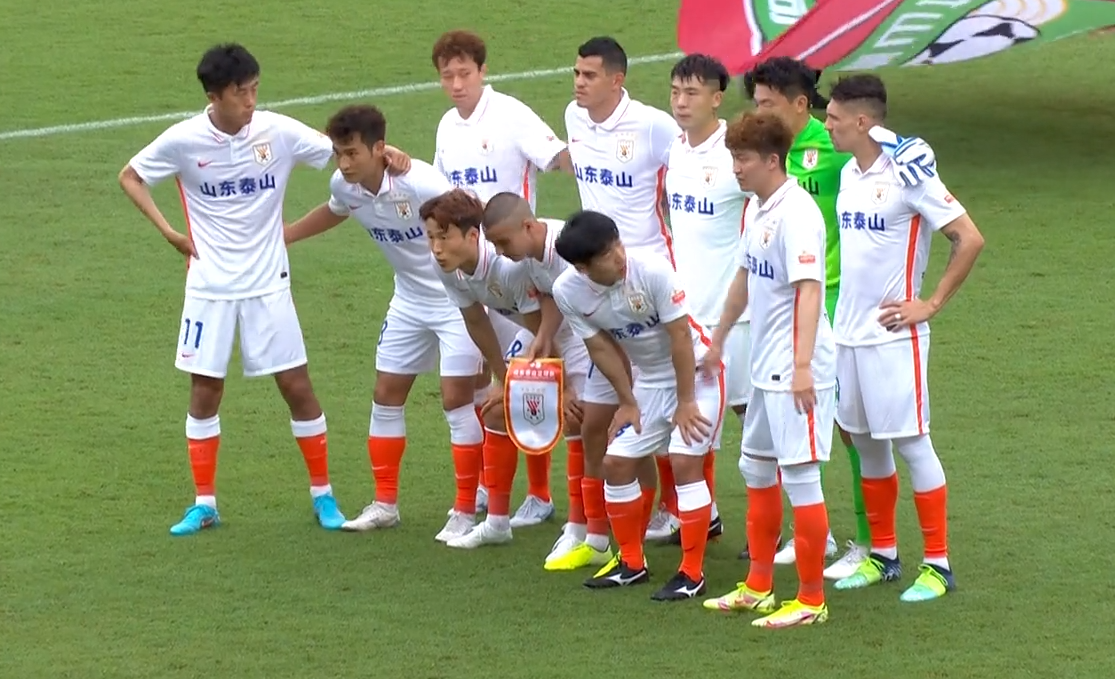 BB体育- 集结日勒沃库森复出首秀——国王杯节点到来，压力陡增，资深球员宣示担当