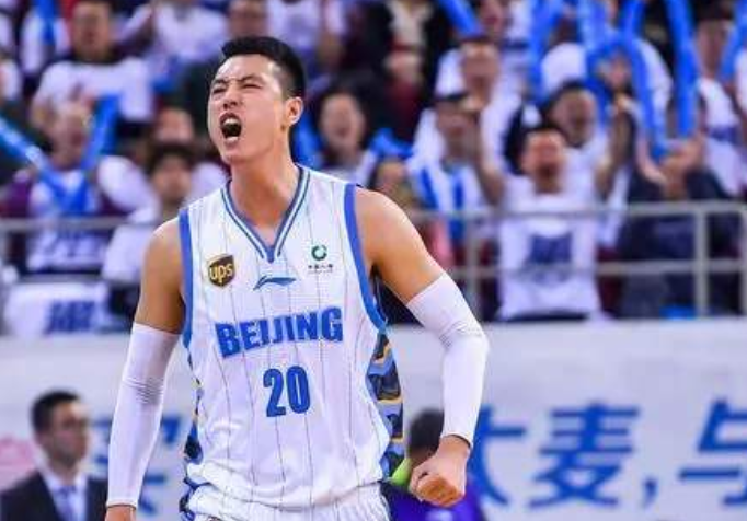 贝博体育-库里赛事官方发布出色防守新规，TES争议不断！的简单介绍