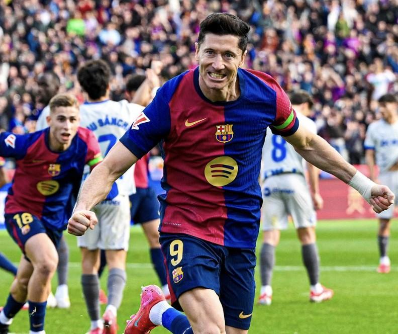  莱万多夫斯基vs内马尔 